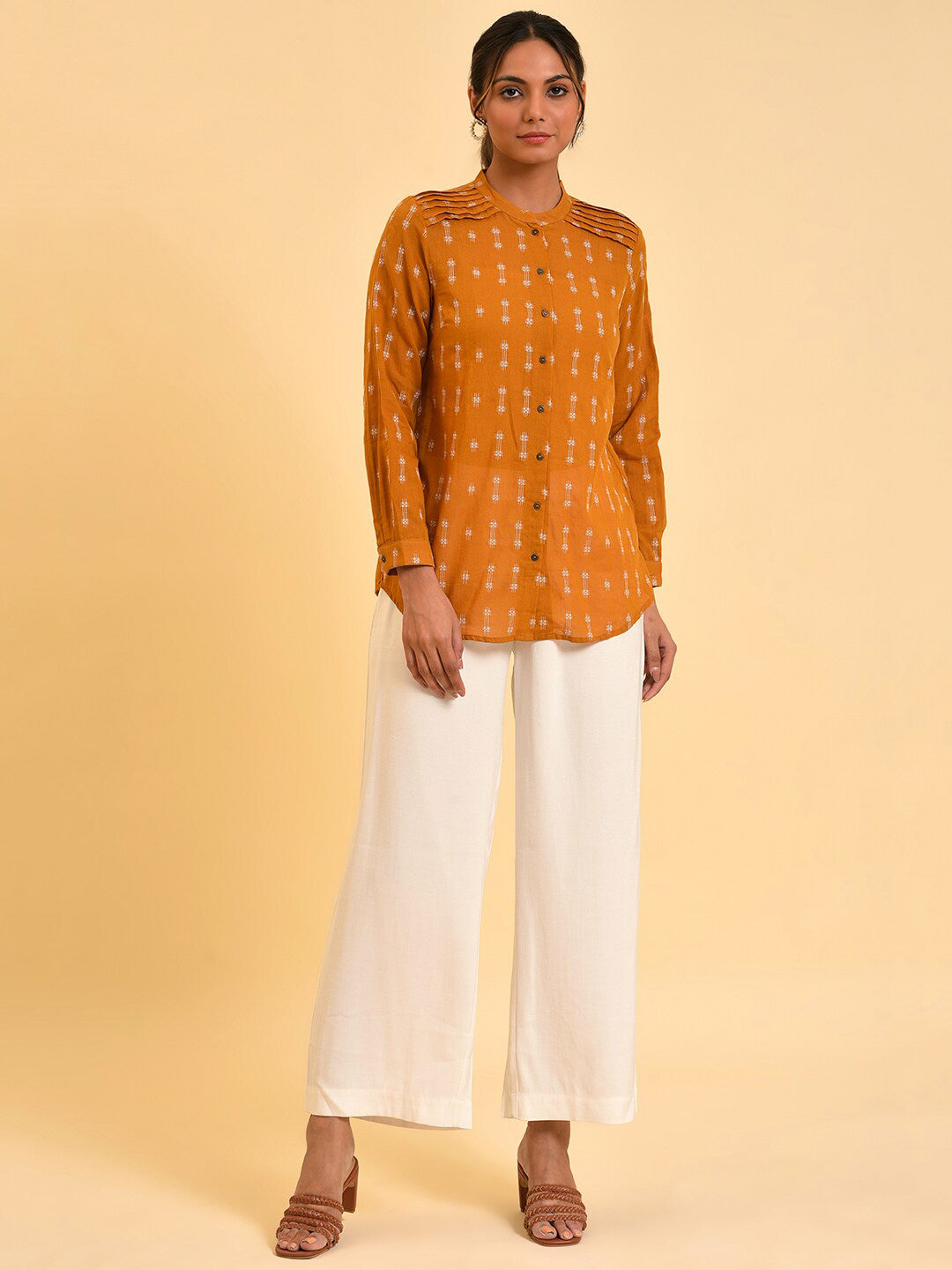 W Women White Mid-Rise Parallel Trousers