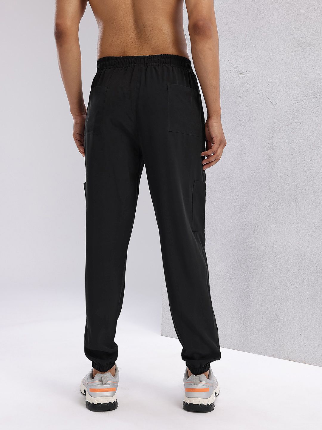 HRX by Hrithik Roshan Men Rapid-Dry Cargo Style Training Joggers