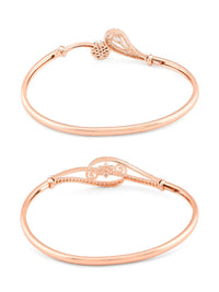 Set Wanita Zaveri Pearls 2 Gelang Kada Cubic Zirconia Cubic Zirconia &amp; Putih Bersalut Emas Rose