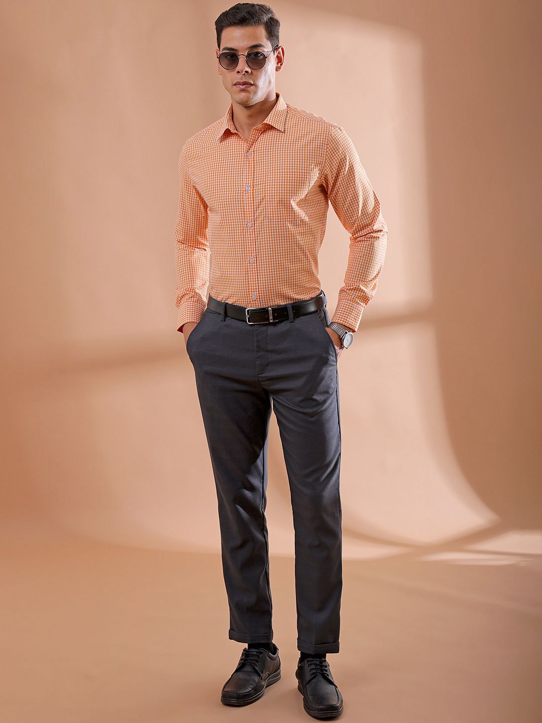 The Indian Garage Co. X Luxe Men Slim Fit Gingham Checks Opaque Checked Formal Shirt
