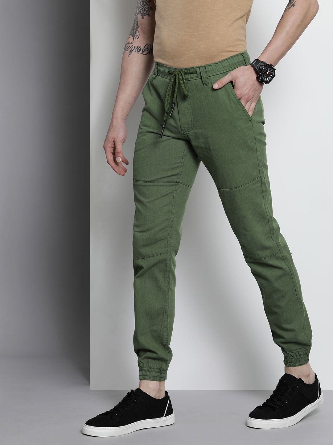 The Indian Garage Co Men Green Joggers Trousers