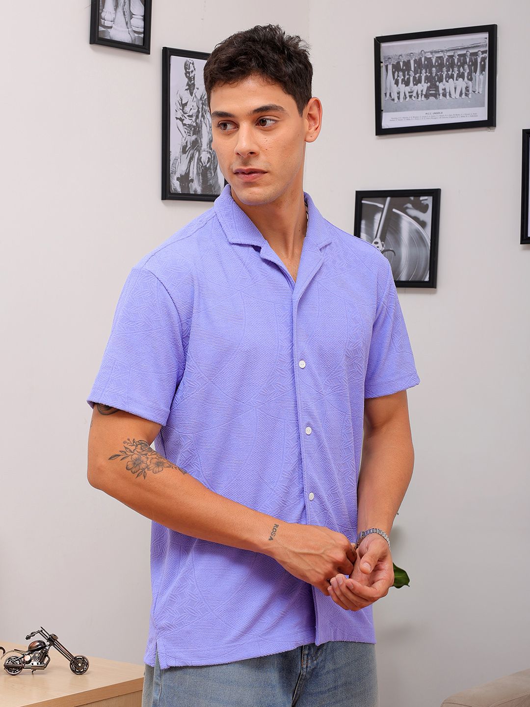 The Indian Garage Co Men Slim Fit Textured Terry Knit Resortwear Shirt
