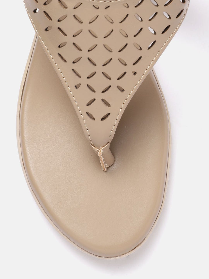 DressBerry Wedge Heel with Laser Cuts