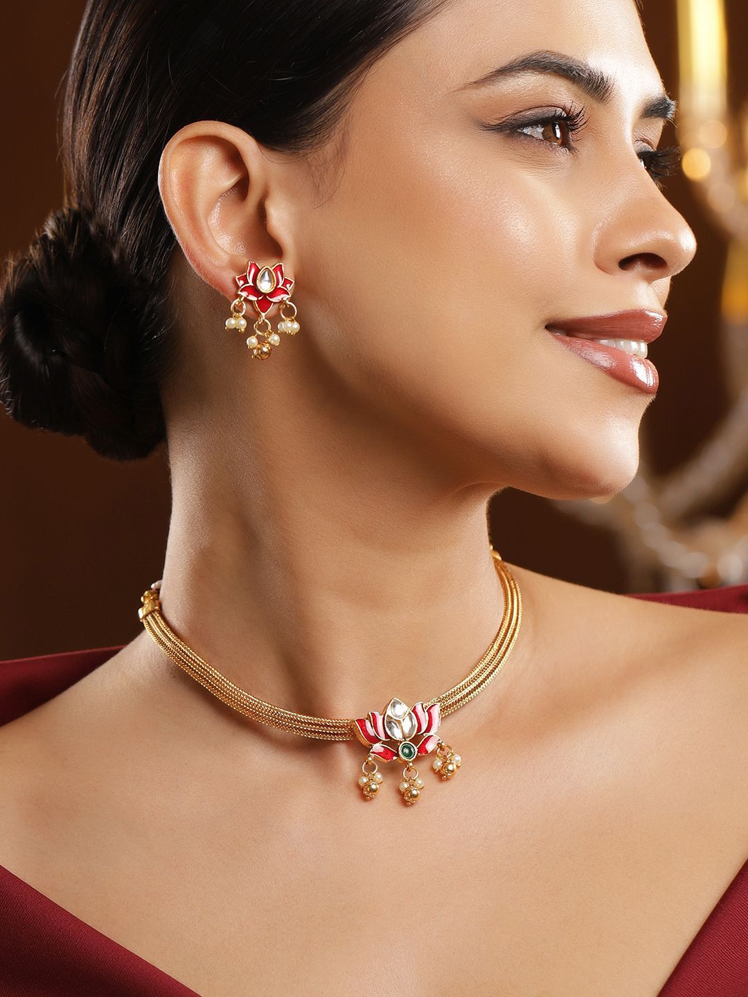 Rubans 18K Ruby Ruby Red Enamel Motif Motif Mutiara Kalung Choker Moaded