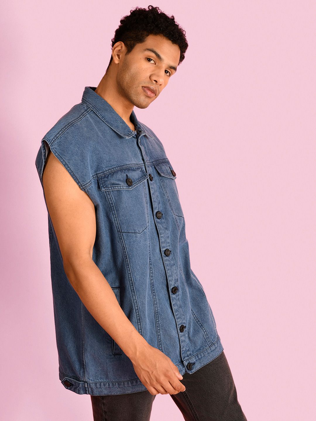 Bene Kleed Men Solid Pure Cotton Oversized Denim Jacket