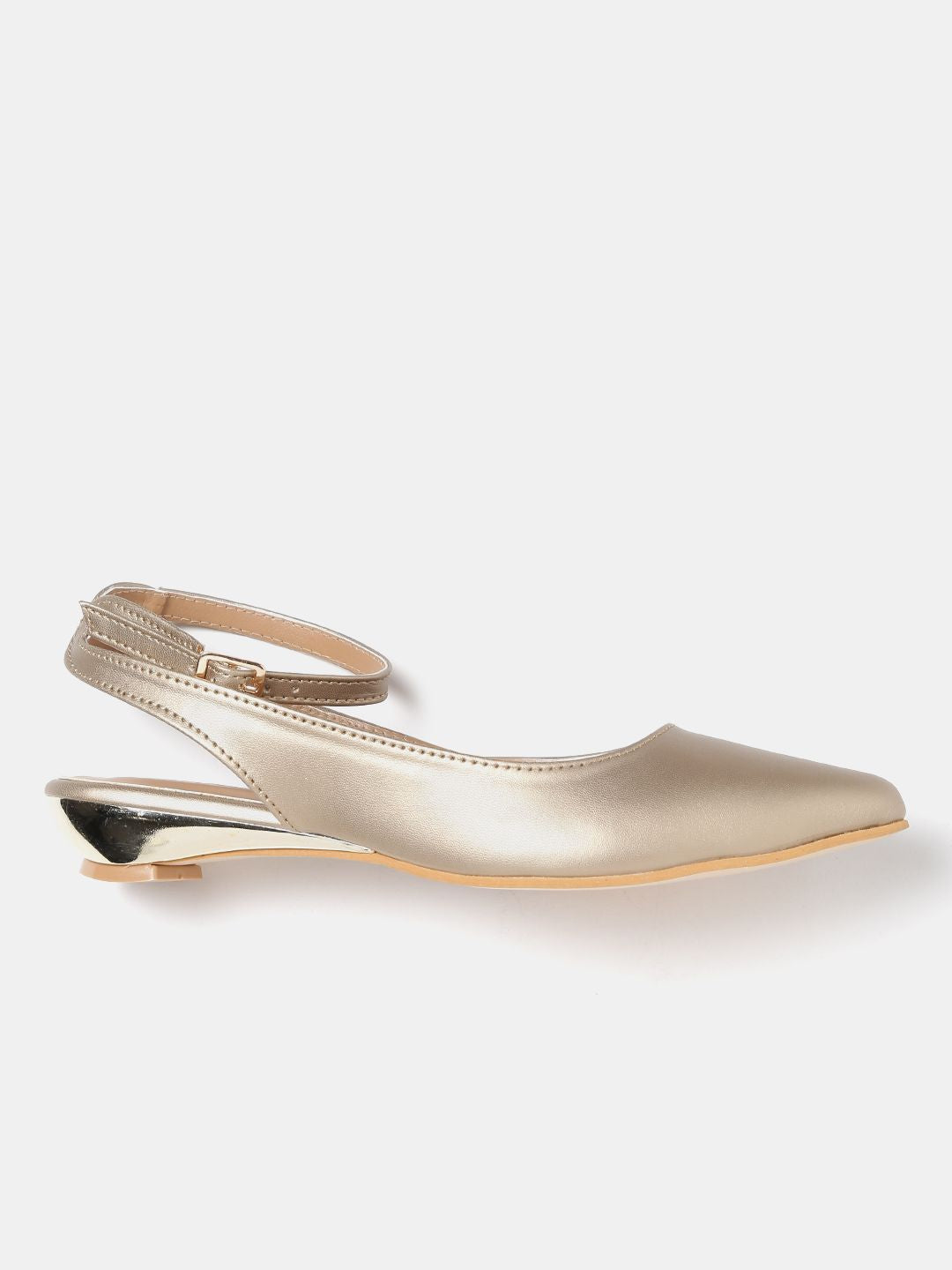 DressBerry Women Gold-Toned Ballerinas