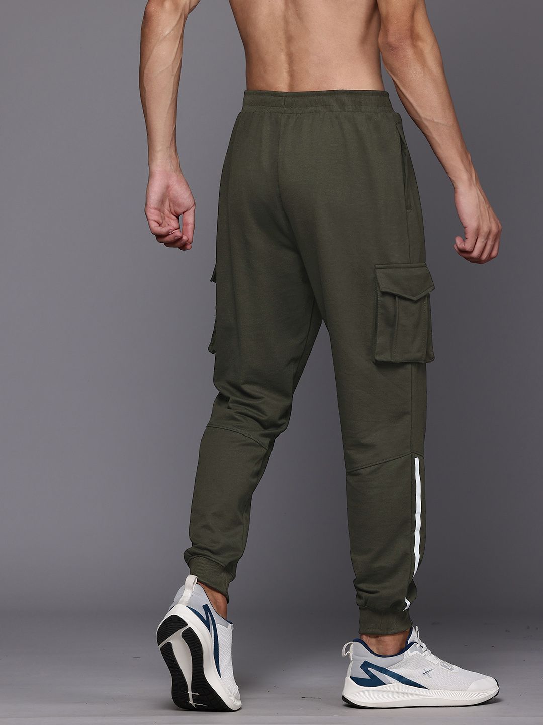 HRX by Hrithik Roshan Men Cargo-Style Training Joggers