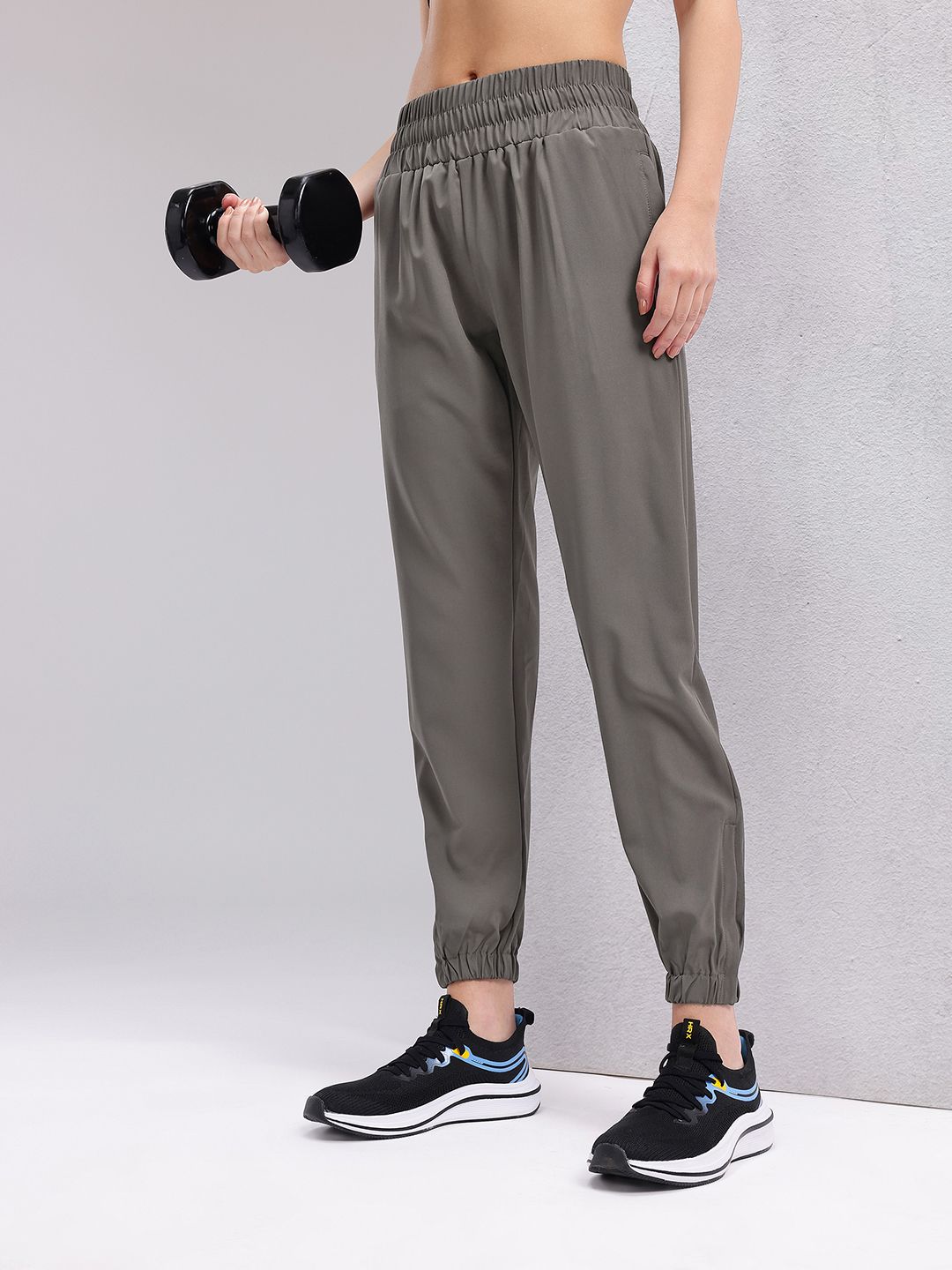 HRX by Hrithik Roshan Women High Waist Rapid-Dry Training Joggers