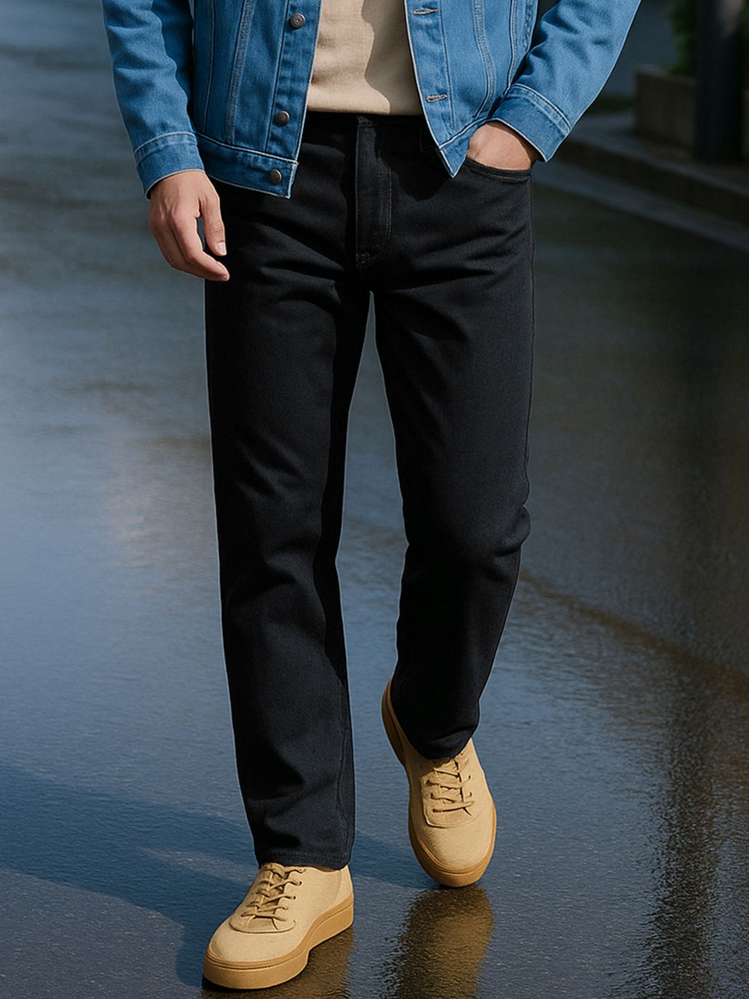 Bewakoof Men's Jet Black Slim Straight Fit Stretchable Washed Mid-Rise Jeans