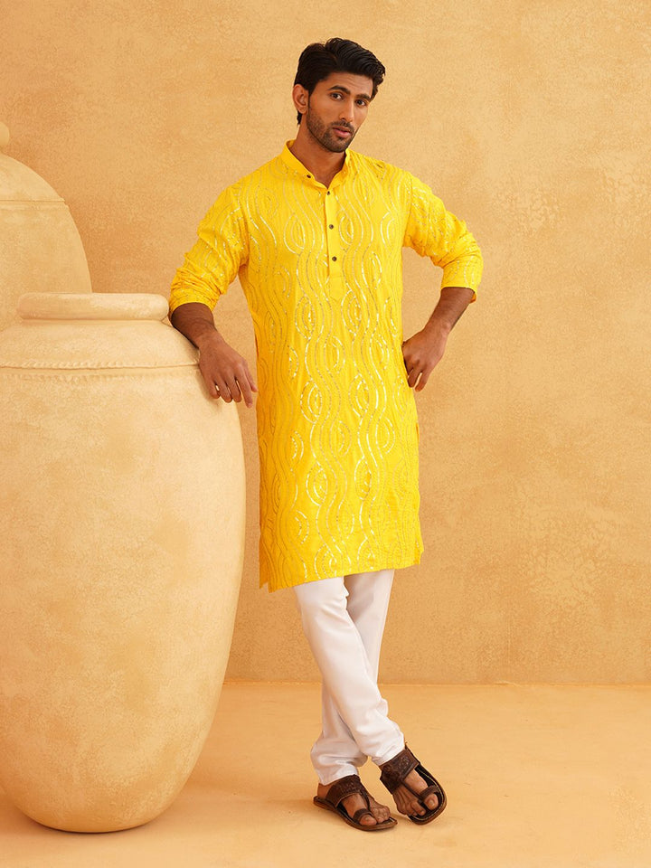 SOJANYA Motif Etnik Bersulam Kurta Lurus Kapas Tulen Bersulam dengan Churidar
