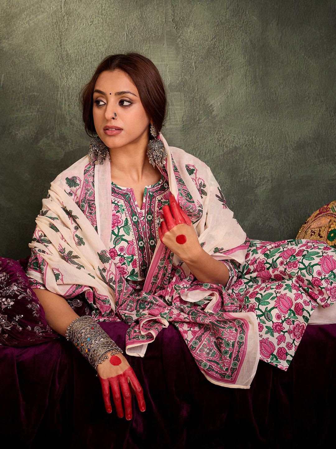 Indo Era Floral Printed Pure Cotton Straight Kurta With Trousers & Dupatta
