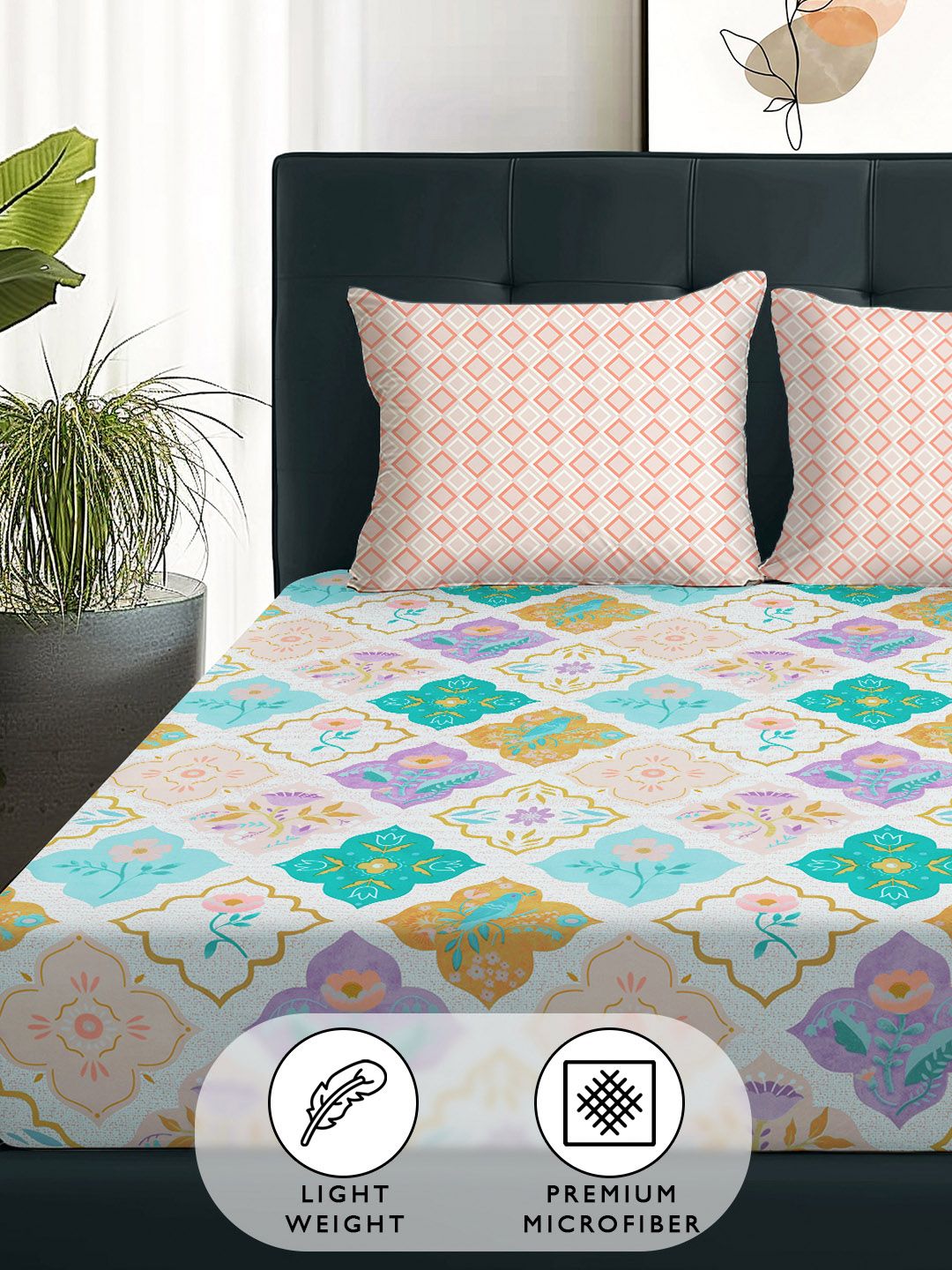 Story@home White & Peach-Coloured 180 TC Queen Bedsheet With 2 Pillow Covers