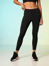 HRX by Hrithik Roshan Women Rapid-Dry Running Tights with Minimal Print
