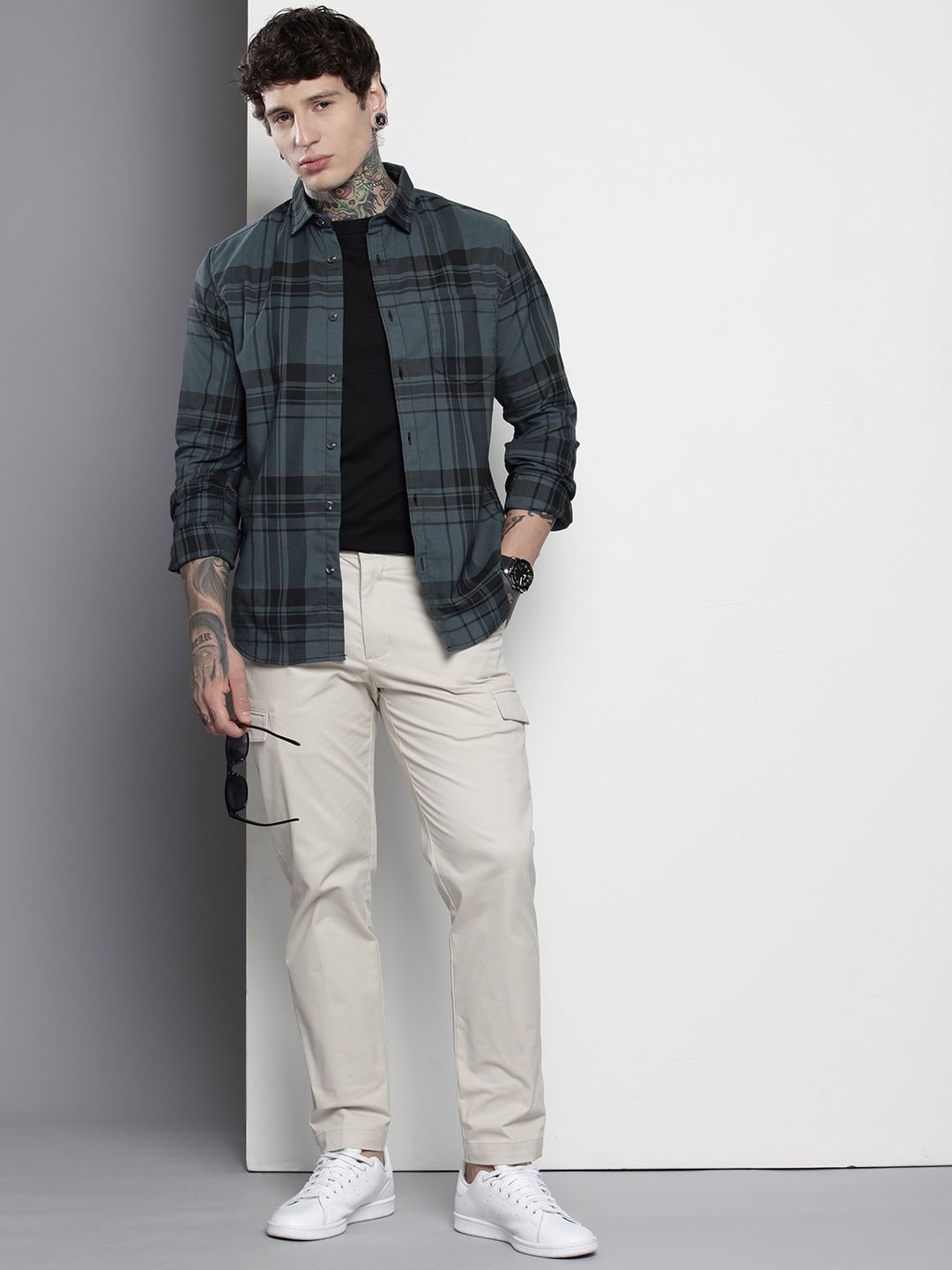 The Indian Garage Co Men Teal Slim Fit Checked Casual Shirt