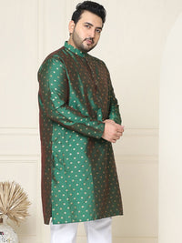 SOJANYA PLUS Men Plus Size Green & Golden Geometric Jacquard Kurta