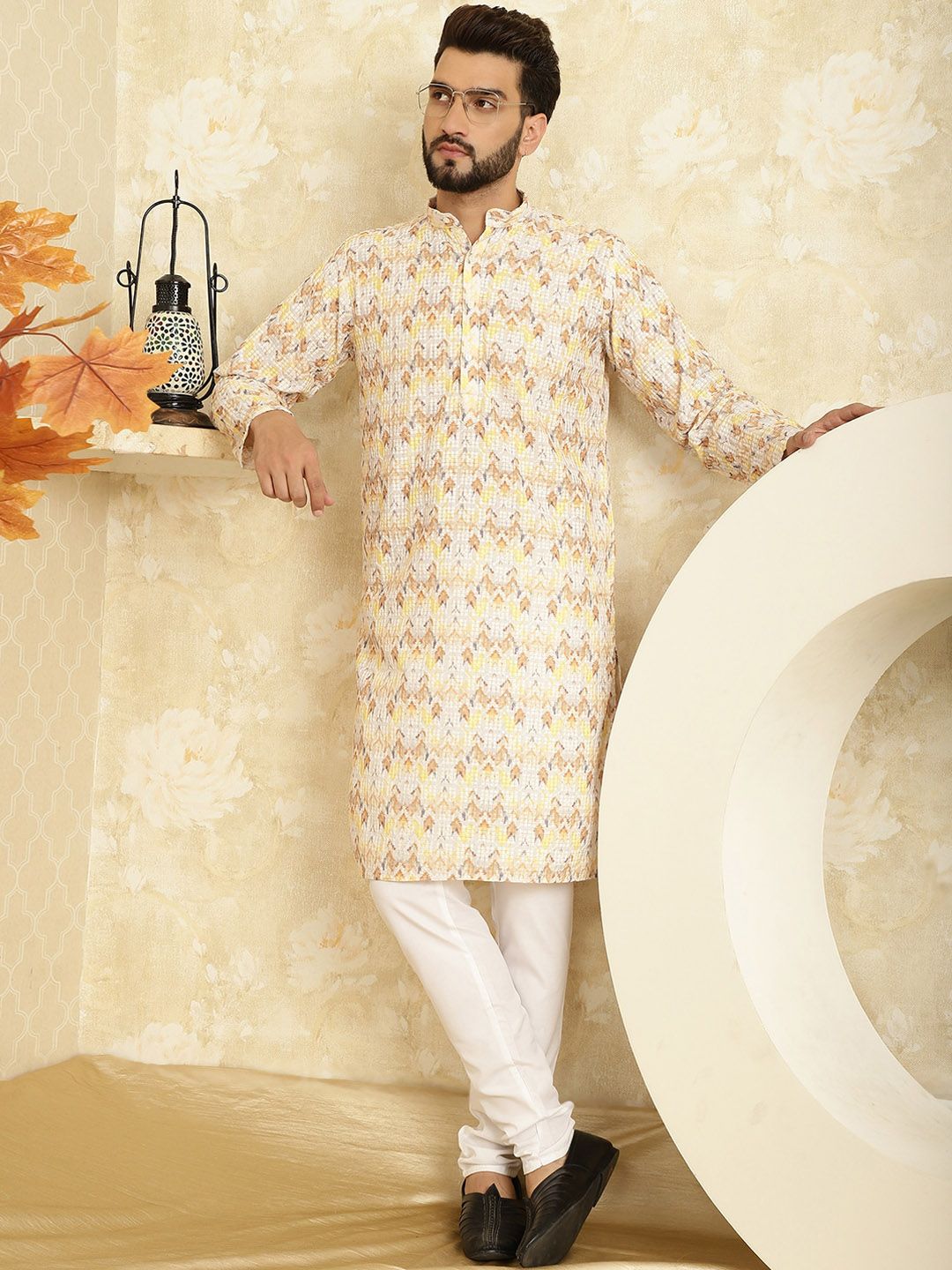 SOJANYA Abstract Printed Regular Thread Work Pure Cotton Kurta With Churidar