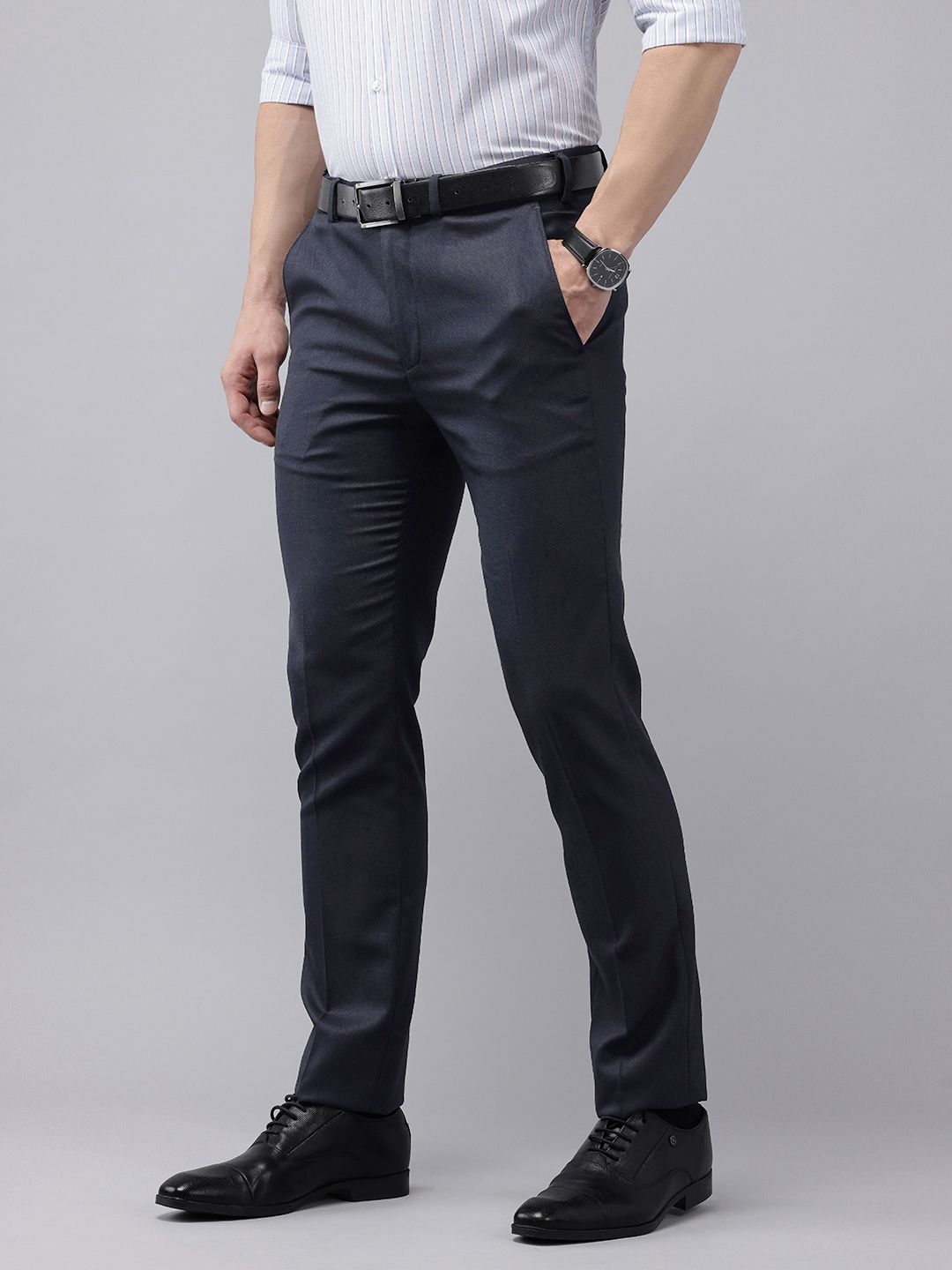 Park Avenue Men Textured Slim Fit Formal Trousers