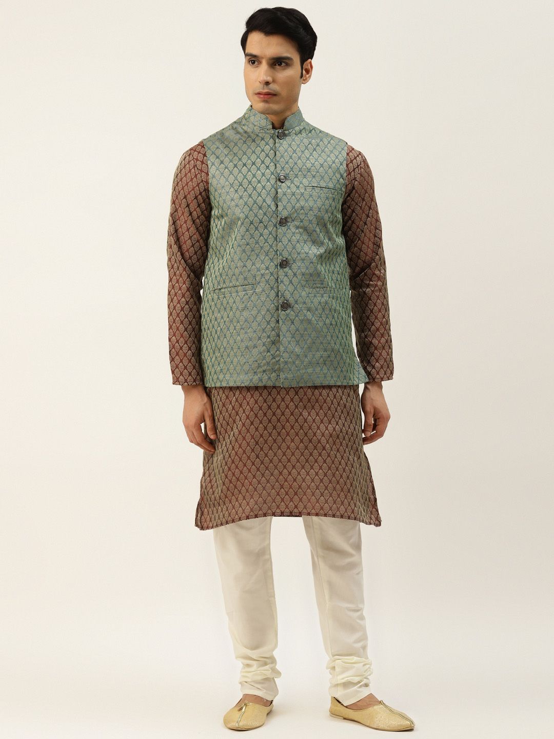 SOJANYA Kurta Motif Etnik Maroon & Beige dengan Jaket Churidar & Nehru