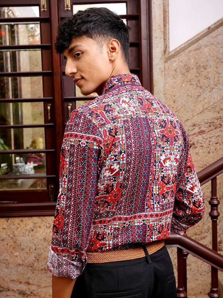 The Indian Garage Co Men Slim Fit Indie Printed Resortwear Shirt