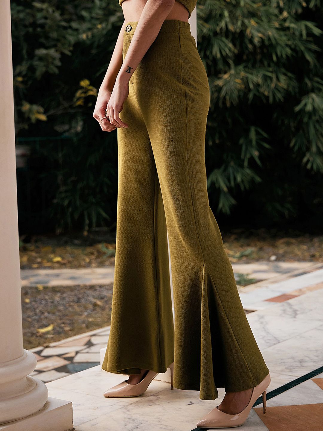 SASSAFRAS Women Green Slim Fit High-Rise Bootcut Trousers