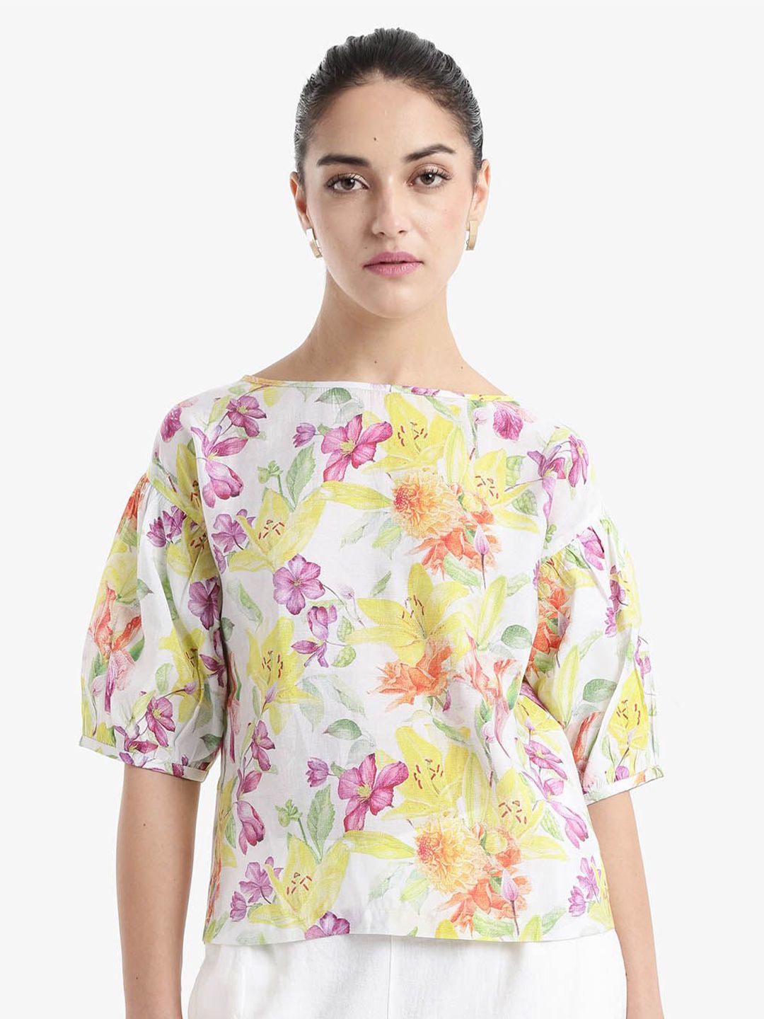 RAREISM Floral Print Puff Sleeve Styled Back Top