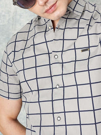 The Indian Garage Co Men Grey Slim Fit Checked Casual Shirt