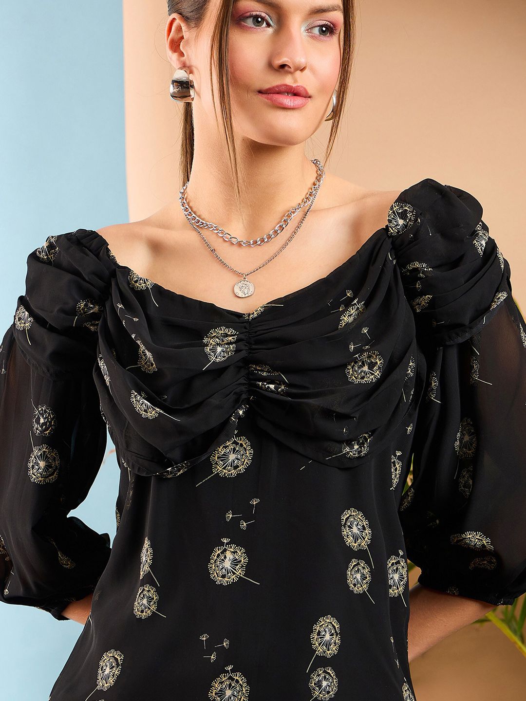 SASSAFRAS Floral Printed Puff Sleeve Tropical Georgette Top