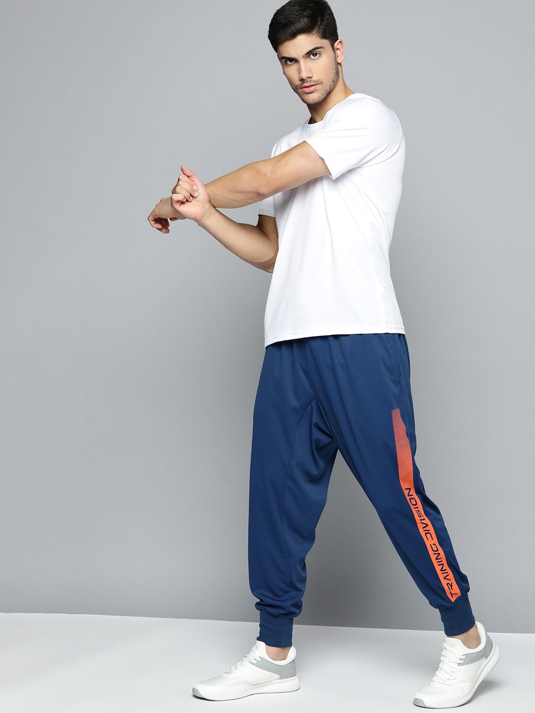 HRX By Hrithik Roshan Training Men Rapid-Dry Solid Track Pants