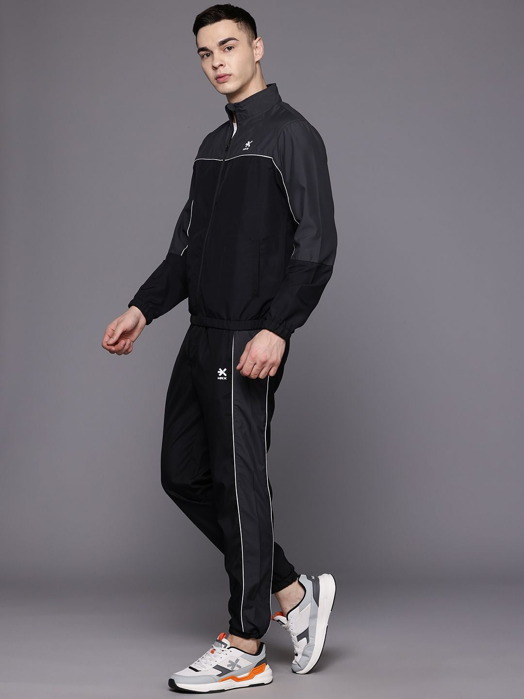 HRX by Hrithik Roshan Men Colourblocked Lifestyle Tracksuit