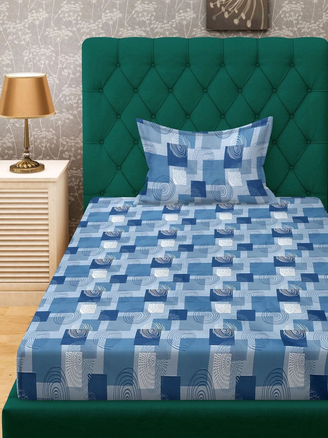 Moda Rapido X KLOTTHE Blue & White Geometric 400 TC Single Bedsheet with 1 Pillow Covers