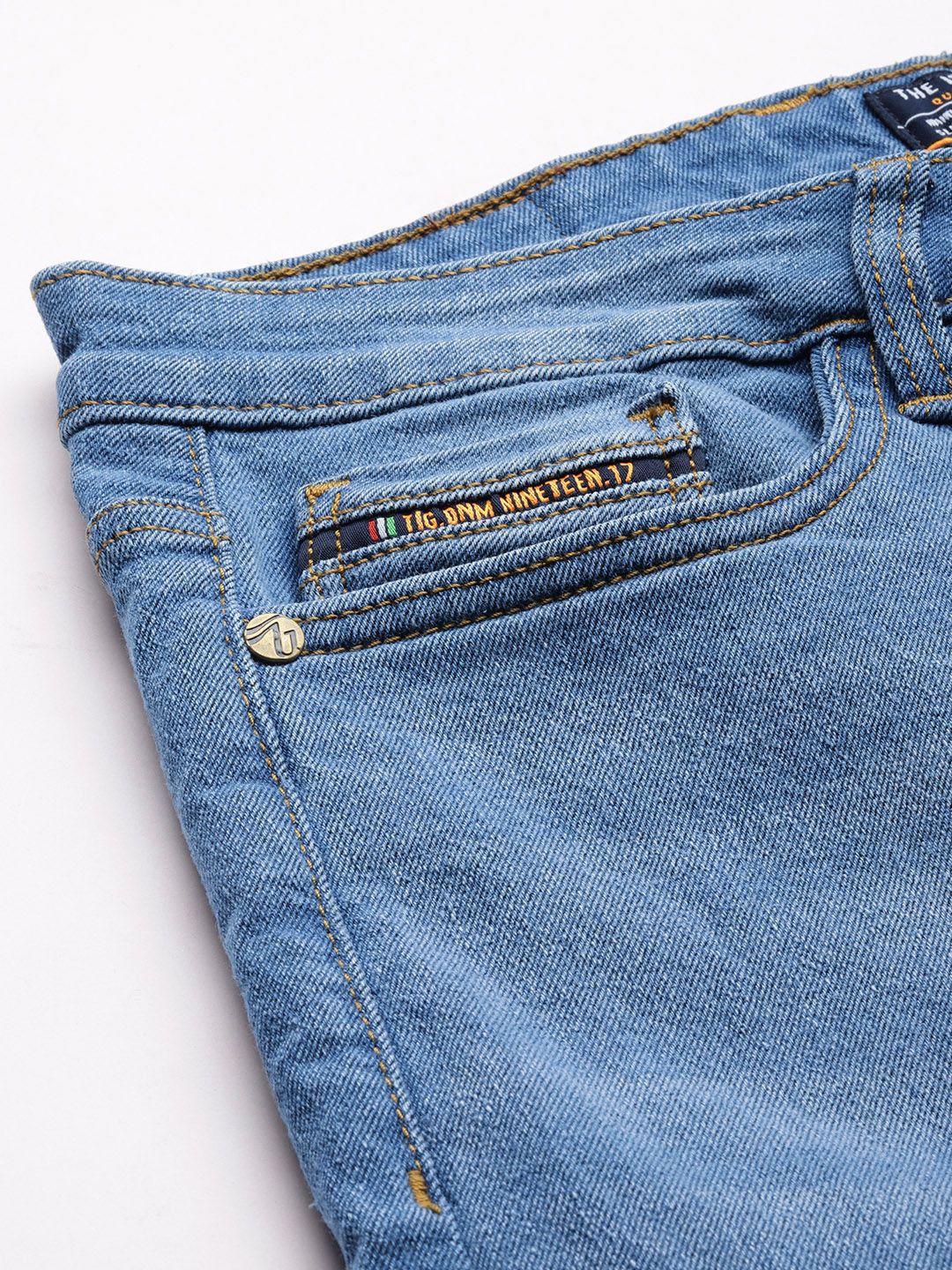 The Indian Garage Co Men Blue Bootcut Light Fade Stretchable Jeans