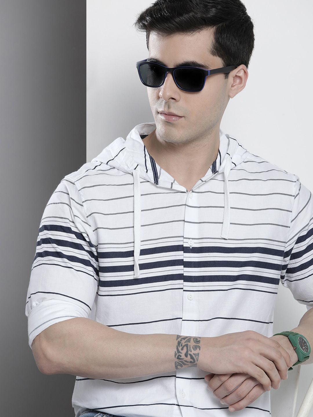 The Indian Garage Co Men White Horizontal Stripes Casual Shirt