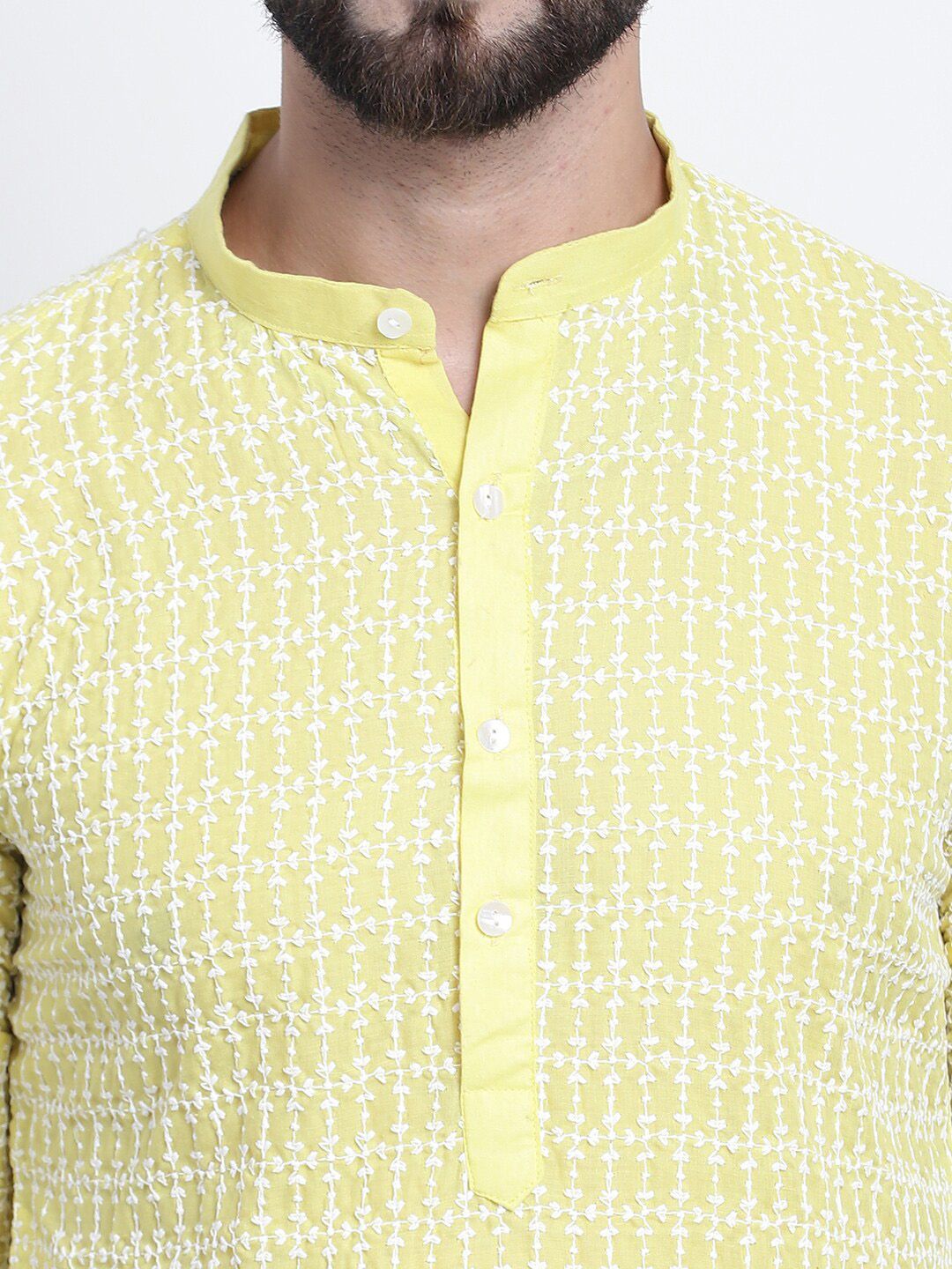 SOJANYA Floral Embroidered Mandarin Collar Pure Cotton Straight Kurta