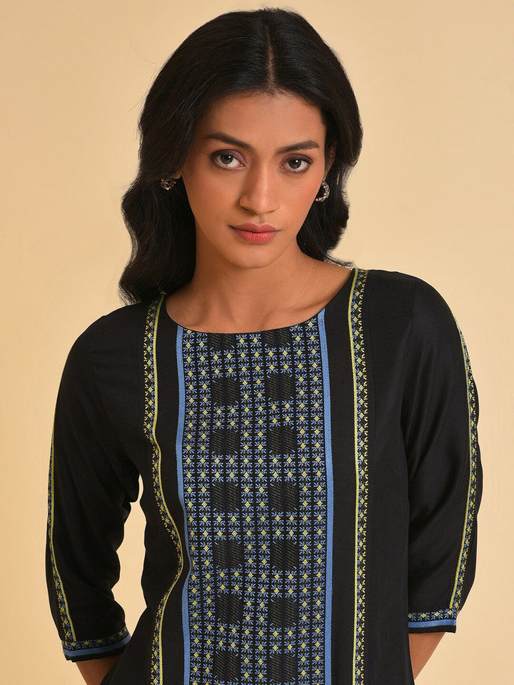 W Black Woven Design Regular Kurta with Leggings