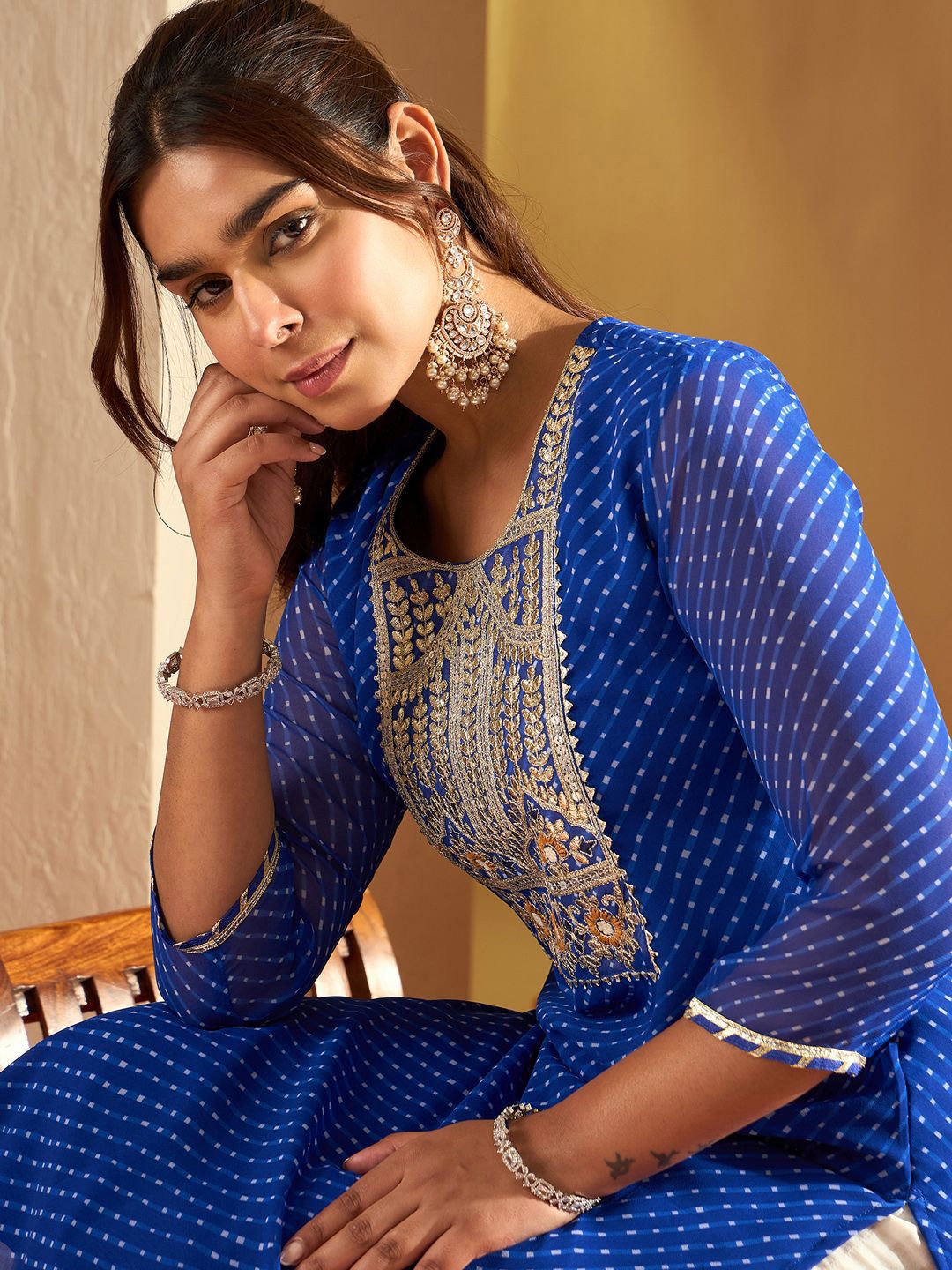 Indo Era Ethnic Motifs Embroidered Gotta Patti Straight Kurta