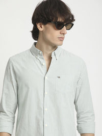 THE BEAR HOUSE Men Slim Fit Opaque Striped Casual Shirt