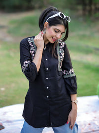 KALINI Ethnic Motifs Embroidered Kurti