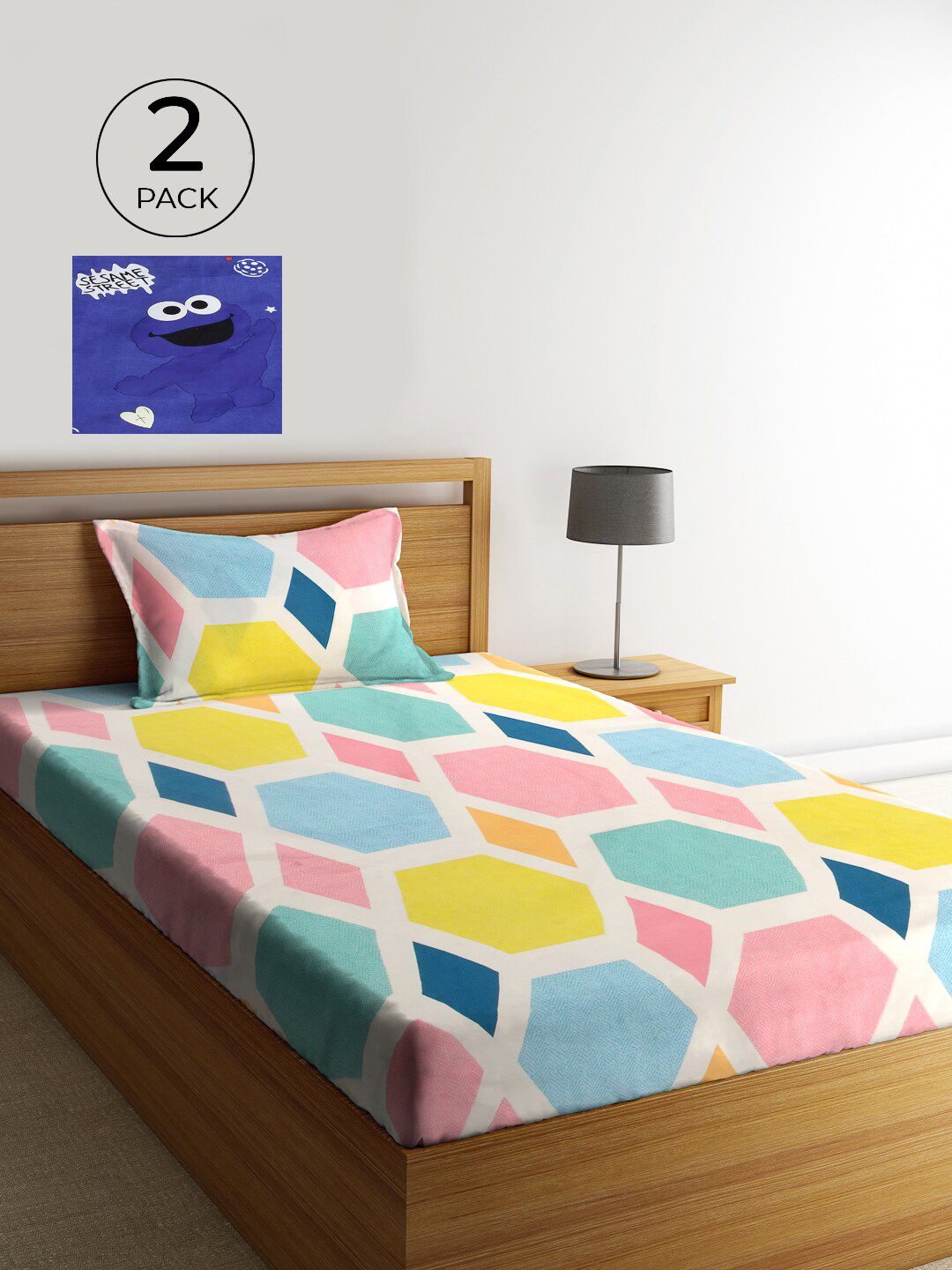 KLOTTHE White & Pink Geometric 210 TC Polycotton 2 Single Bedsheet with 2 Pillow Covers