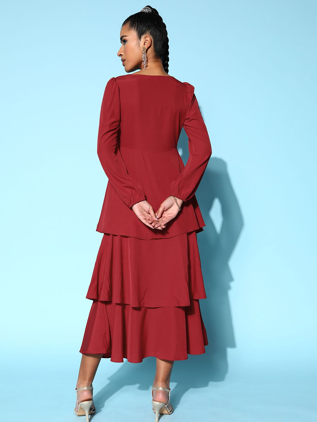 Berrylush Solid Layered Crepe Maxi Dress