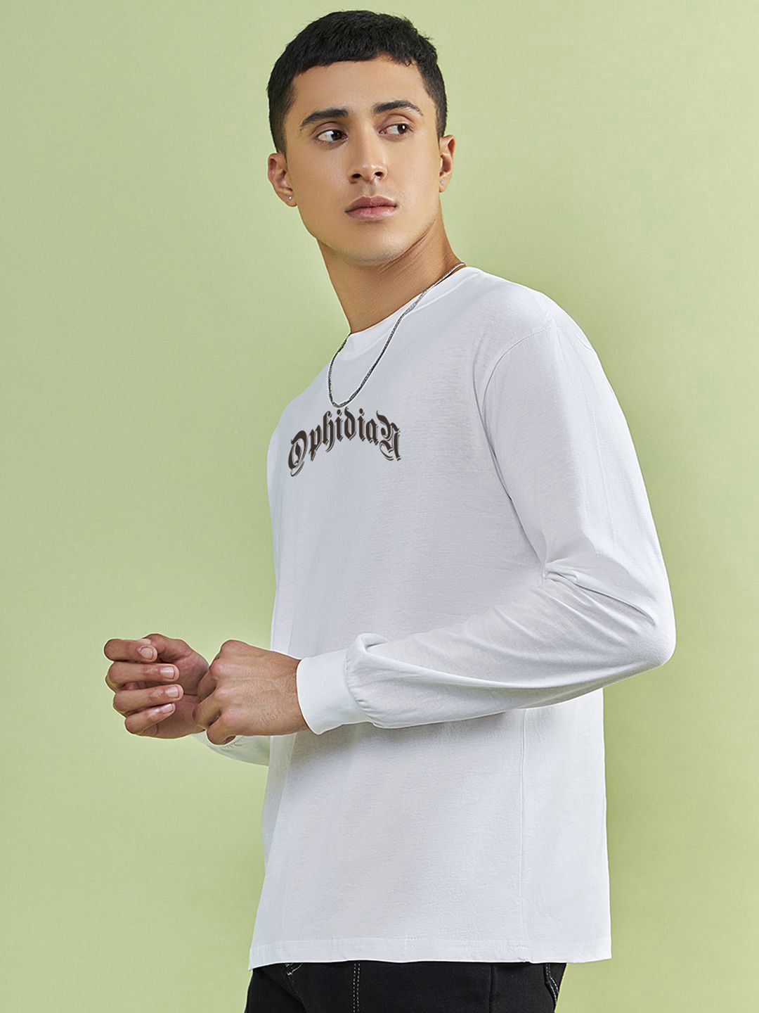 Bewakoof Men Typography Printed Round Neck Cotton Oversized T-shirt