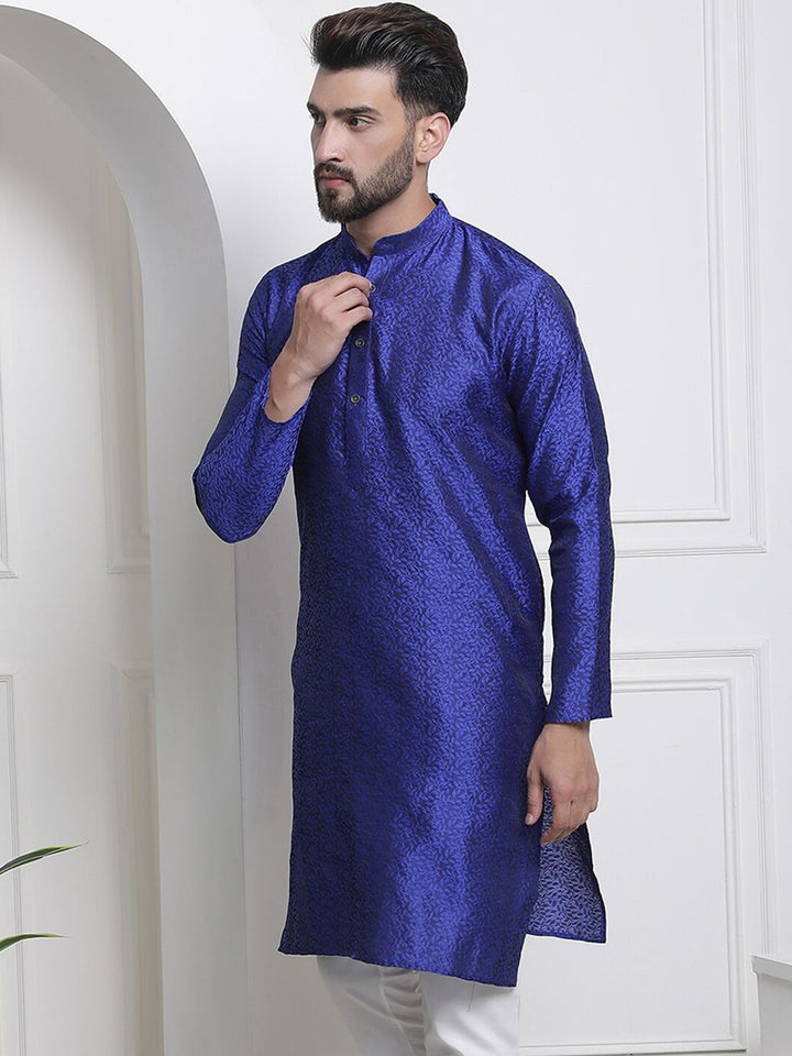 SOJANYA Floral Woven Design Mandarin Collar Kurta