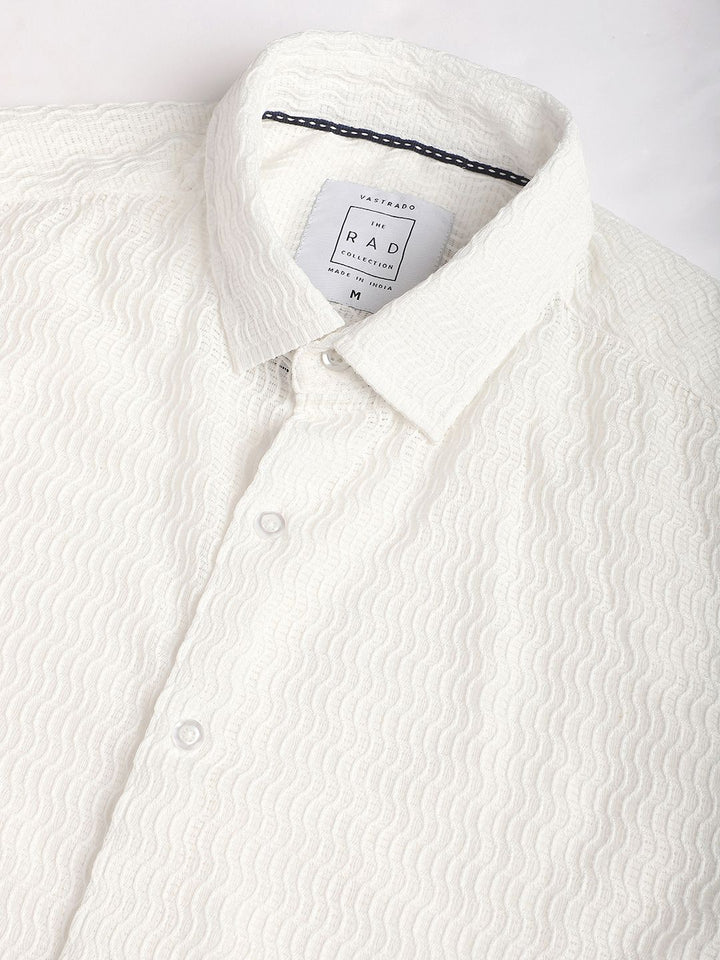VASTRADO Men Classic Slim Fit Opaque Casual Shirt