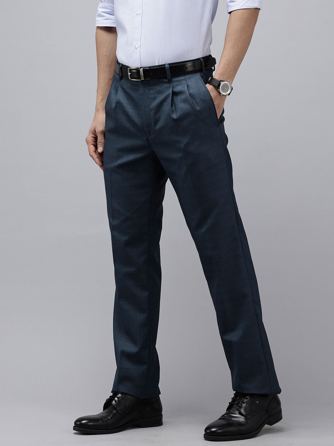 Park Avenue Men Checked Comfort Fit Formal Trousers