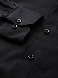 MANQ Men Black Slim Fit Solid Party Shirt