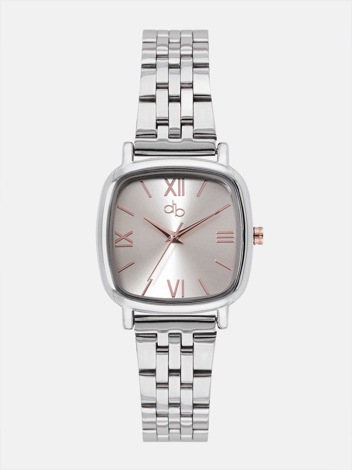 DressBerry Women Dial & Bracelet Style Straps Analogue Watch UT-A8642-SLR-DB