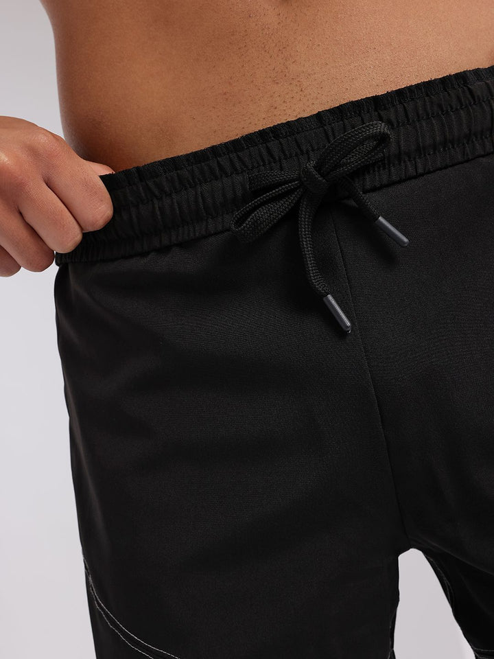 HRX by Hrithik Roshan Men Contrast Stitch Training Shorts