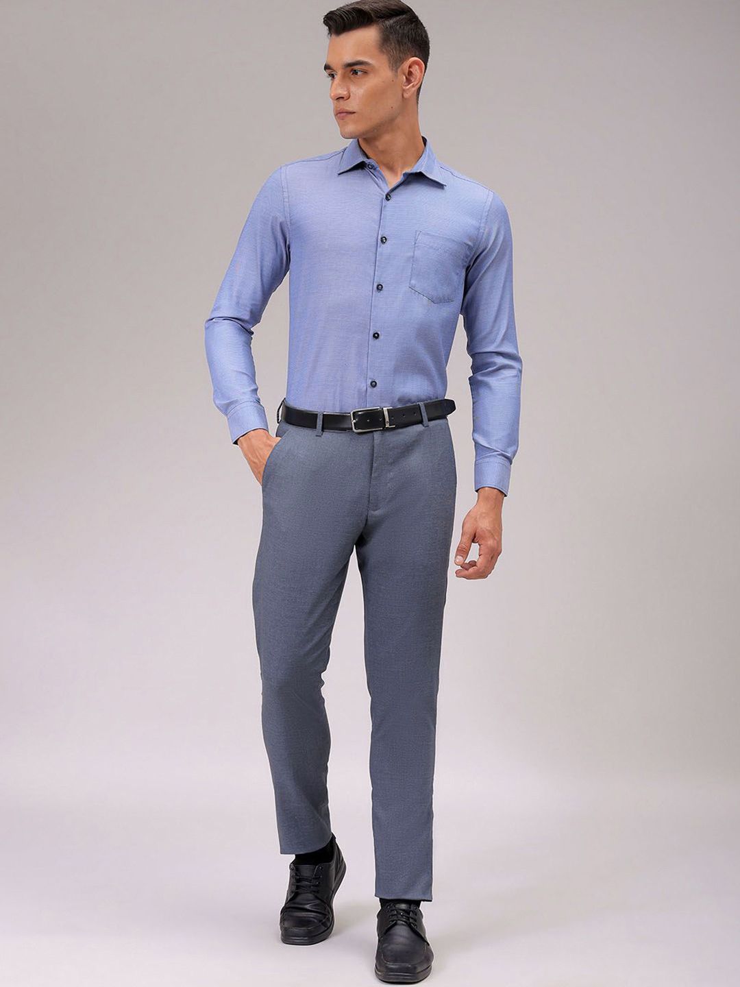 The Indian Garage Co. X Luxe Men Cutaway Collar Solid Slim Fit Formal Shirt