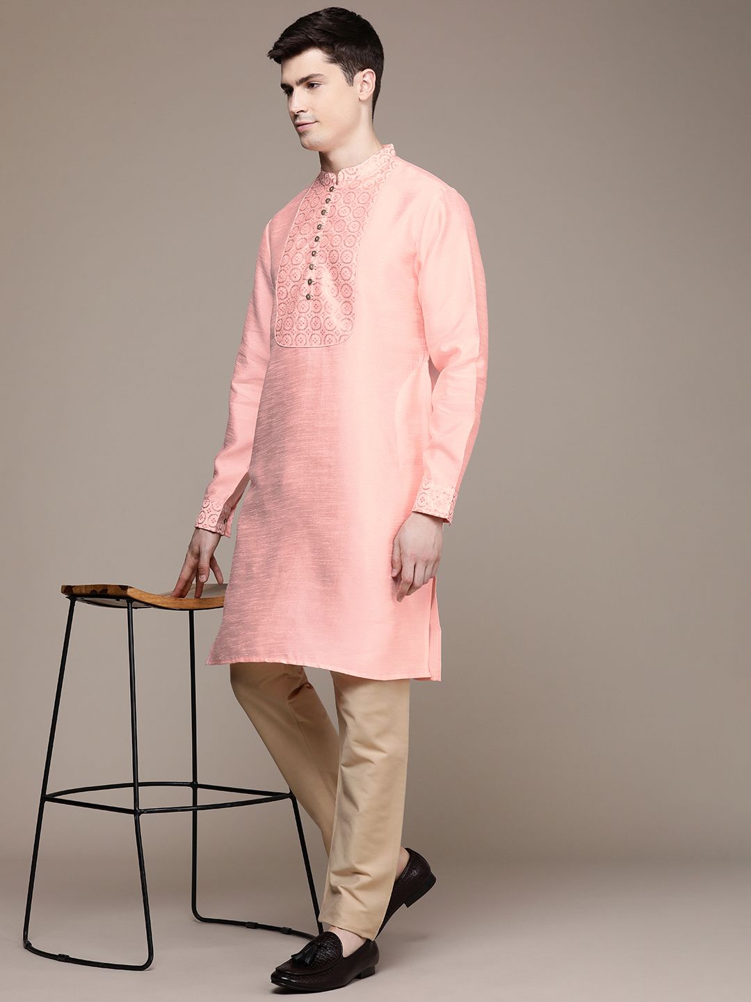 House of Pataudi Ethnic Motifs Yoke Design Sequinned Jashn Kurta