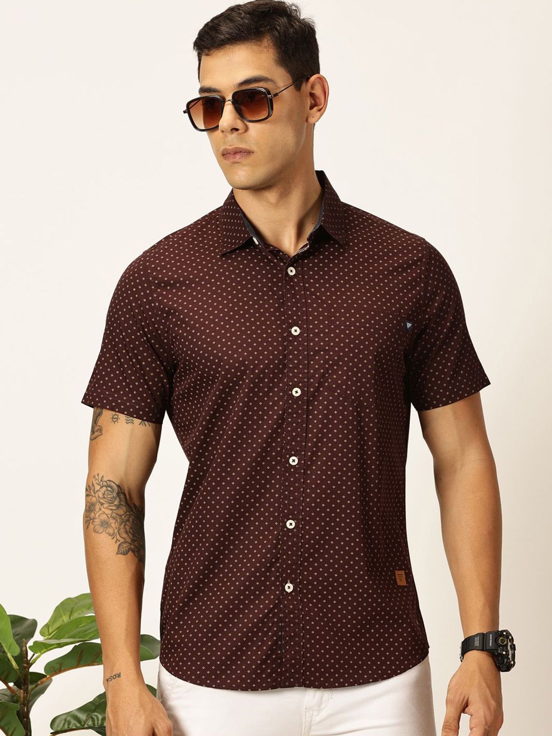 Thomas Scott Men Premium Spread Collar Micro Ditsy Printed Cotton Slim Fit Casual Shirt