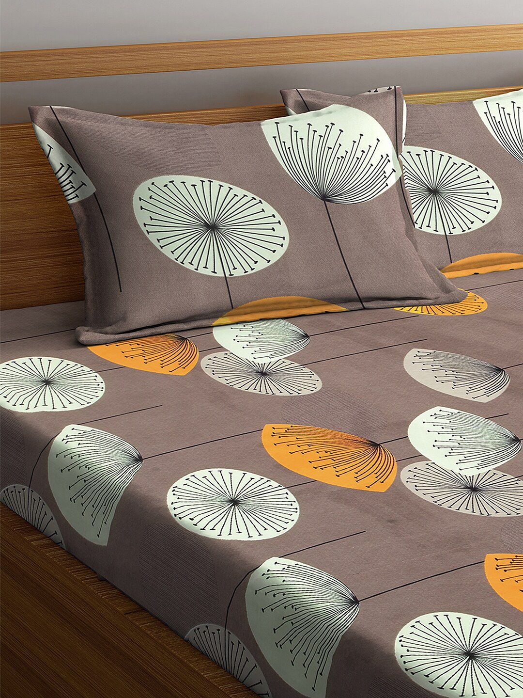 KLOTTHE Coklat Floral Flat 300 TC King Cadar Halus dengan 2 Sarung Bantal-250X225 sm